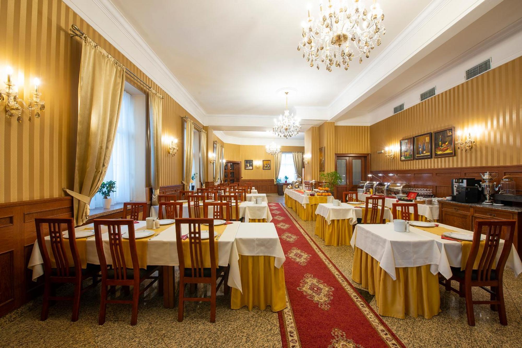 Hotel Europa Poprad Exterior foto
